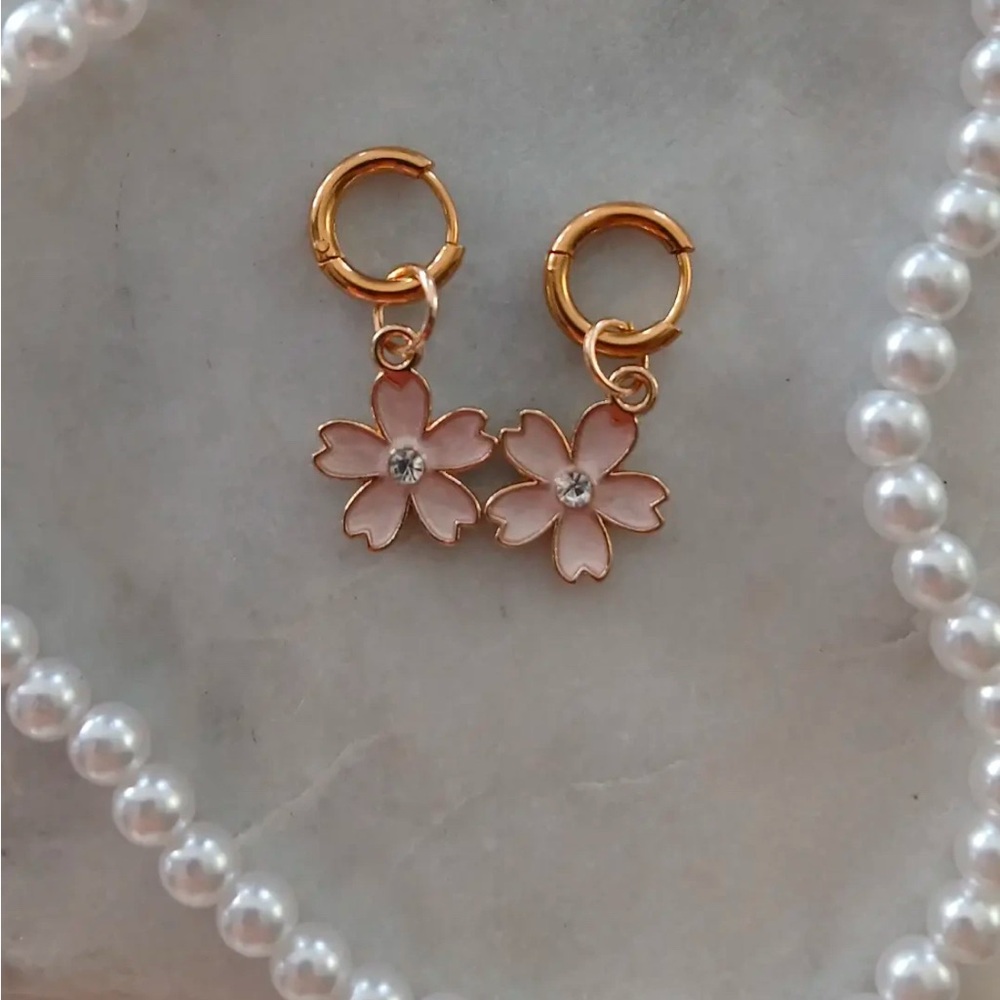 Pink CZ flower 14k gold plated huggie earrings. New. - Picture 5 of 9